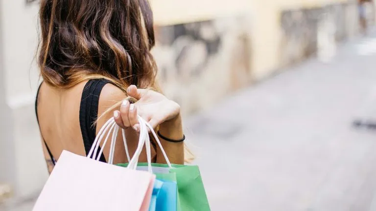 Pourquoi choisir des sacs personnalisés pour son commerce ?