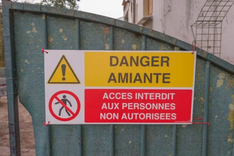 Comment bien choisir votre panneau signalétique selon l'usage et le contexte ?